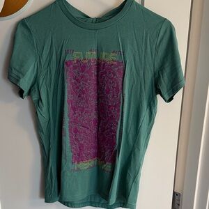 Janji Women’s Return Bio Tee GFX